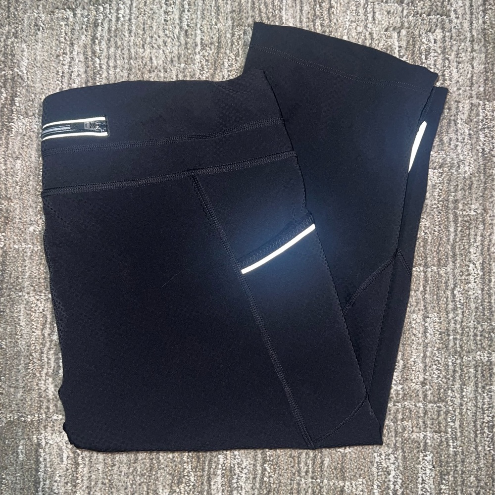 Athleta Women’s Capri leggings